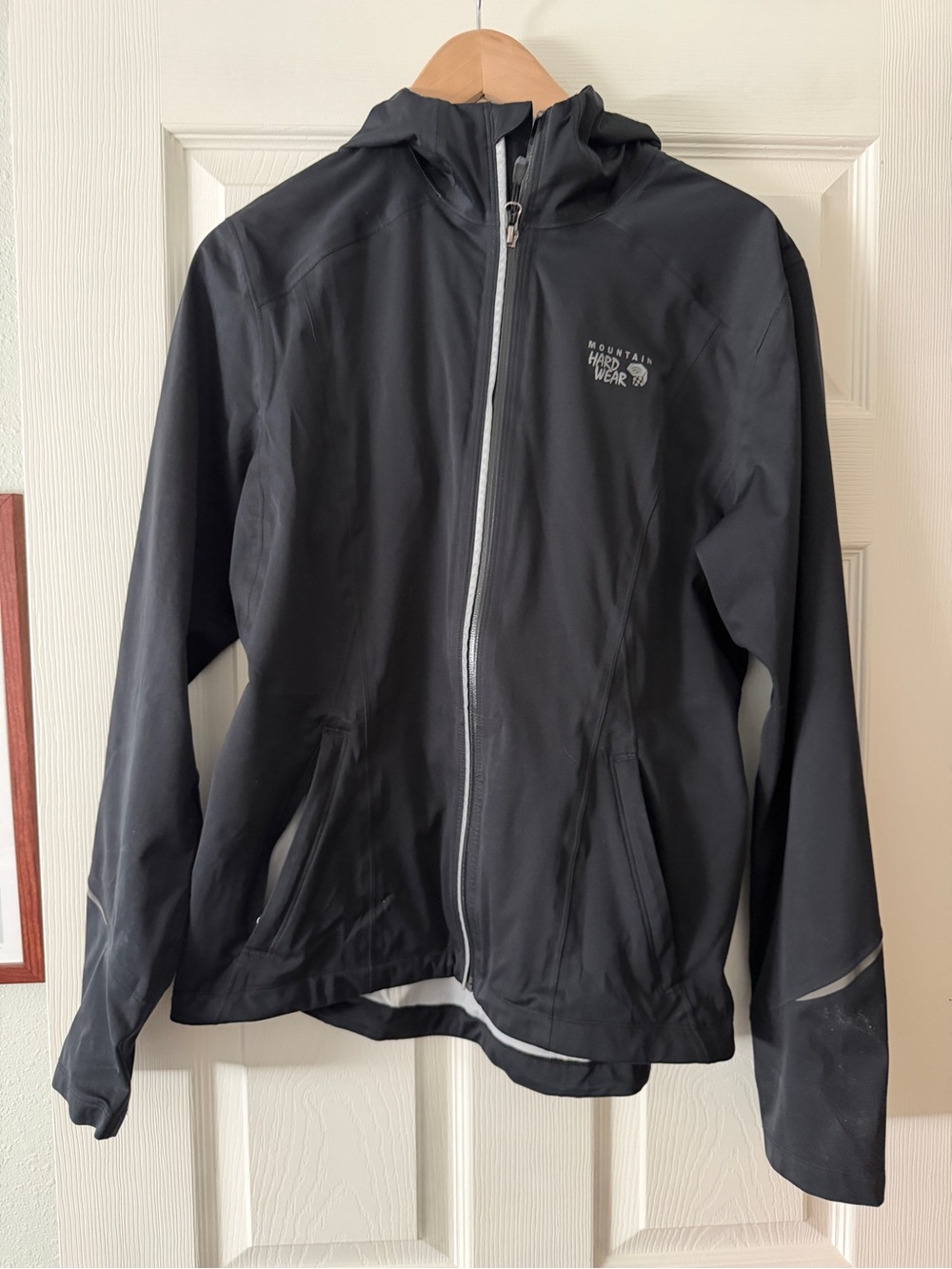 Mountain Hardwear Men's Black Hooded Windbreaker Jacket